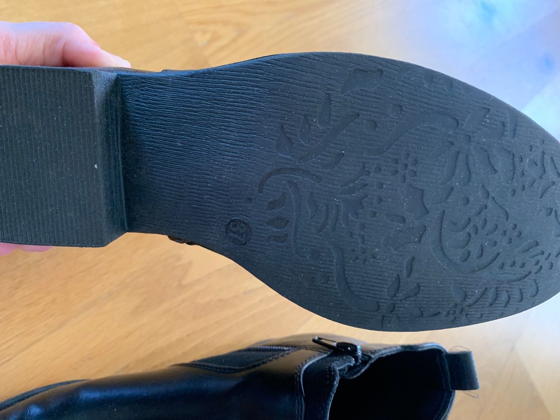 Damenschuhe: Stiefeletten – Neu (gemäss Beschreibung) aus Zürich von Naniiin 4