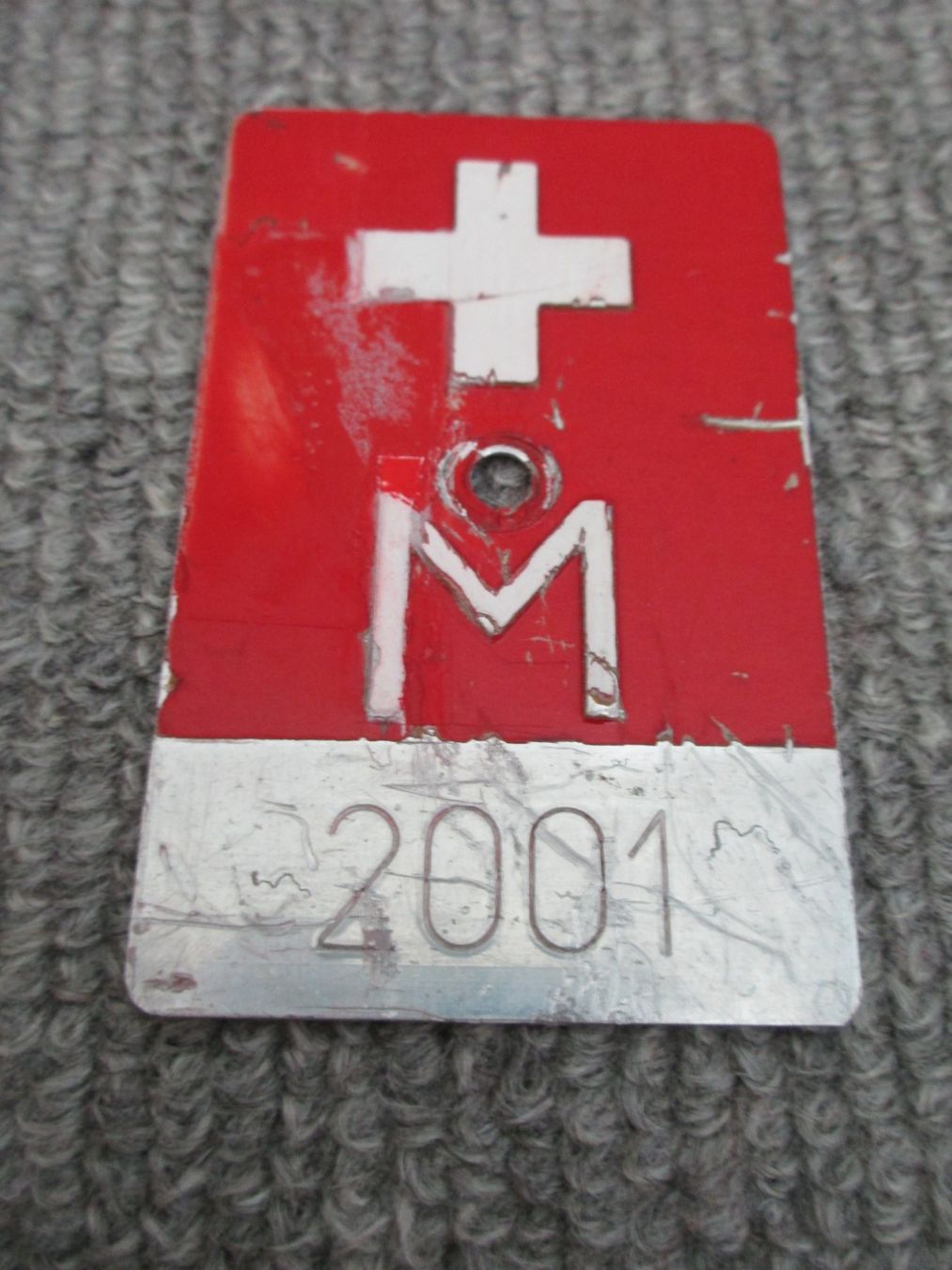 Armée suisse Ecriteaux: Militär-Velonummer "M 2001" der Schweizer Armee – D'occasion à Schafisheim par reno007