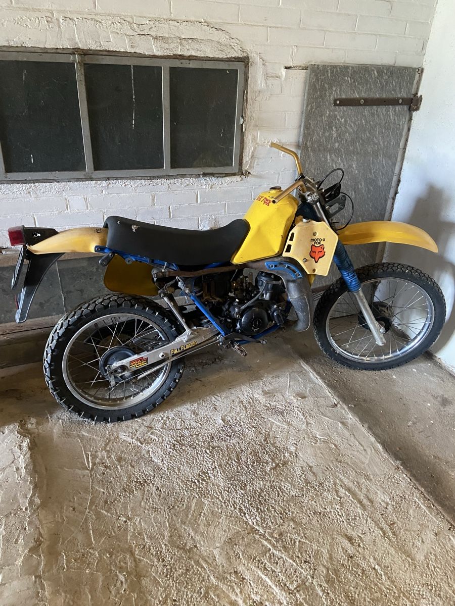 Suzuki Enduro: Suzuki 125 Motocross Enduro – Difettoso da Grenchen venduto da Motorini 3