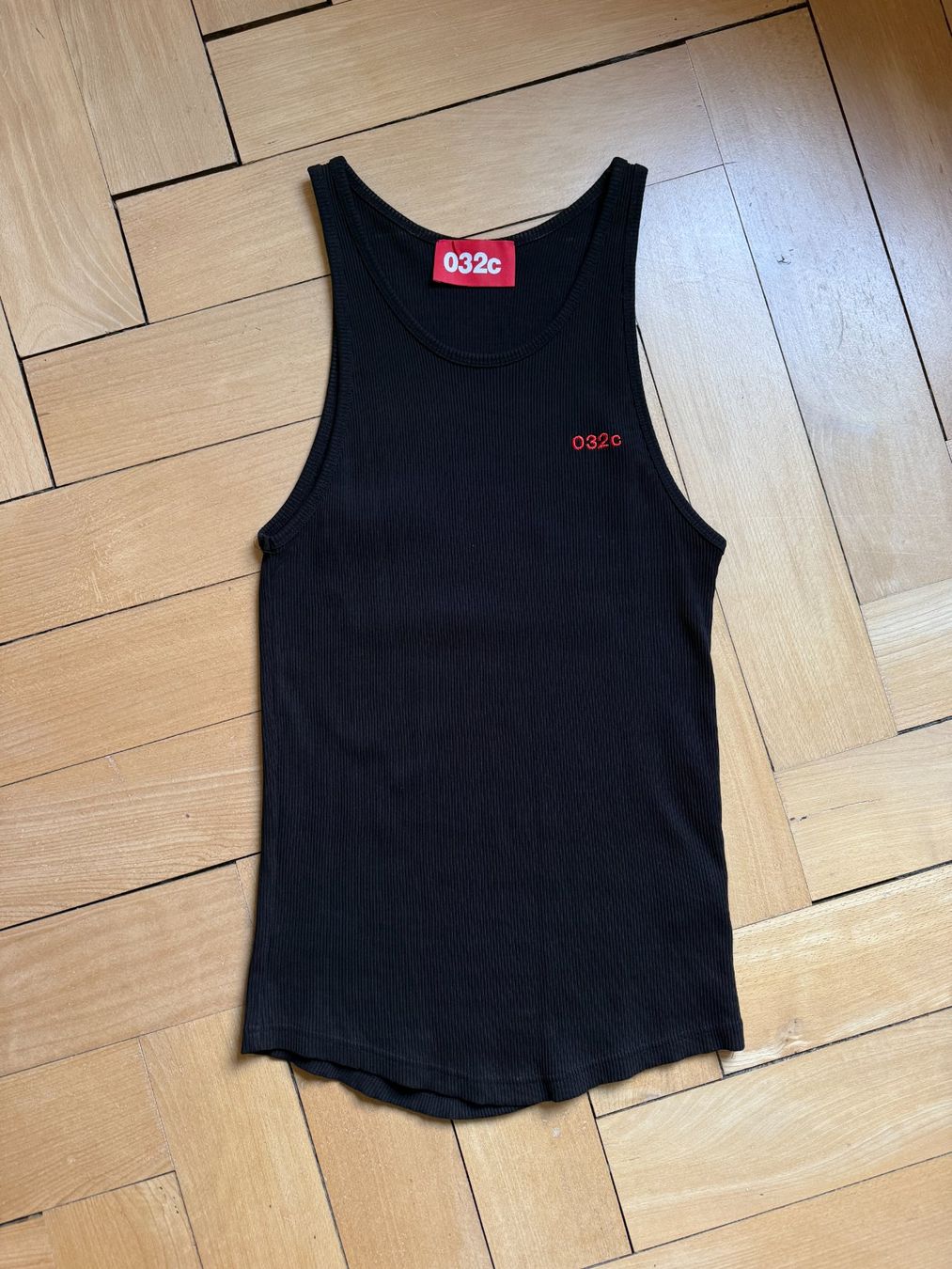 T-Shirts: 032c - Tank Top schwarz M – Gebraucht aus Zürich von Diazaio