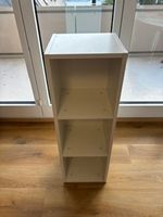 Regal weiss mit drei Fächern guter Zustand gebraucht