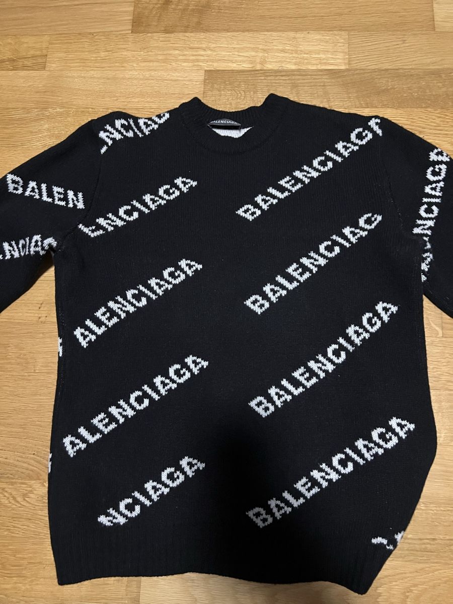 Balenciaga Maglioni & Felpe: Balenciaga Pullover – Usato da Reiden venduto da LU-Tower