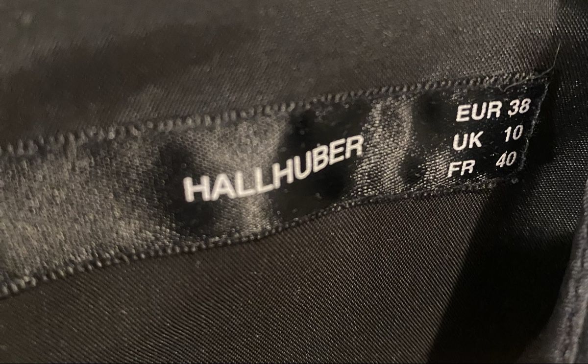 Hallhuber Vestiti: Lederkleid Gr. 38 Hallhuber – Usato da Dornach venduto da flurym 2