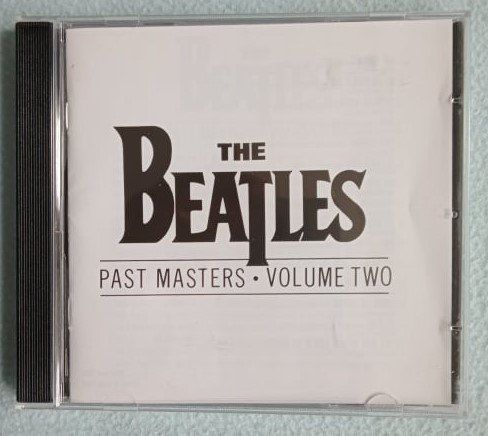 CD: The BEATLES - Volume Two - CD 1988 – Usato da Le Locle venduto da PereiraHugo