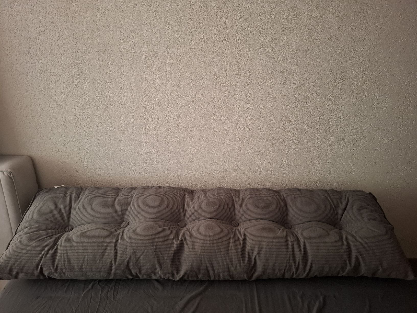Kissen: coussin – Neu (gemäss Beschreibung) aus Farvagny-le-Grand von Vala 2