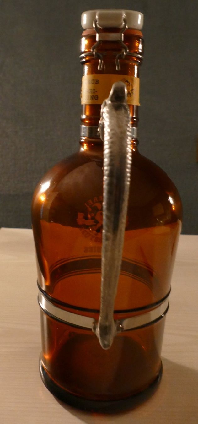 Bicchieri, Caraffe & Bottiglie: Flasche – Usato da Dietlikon venduto da kes_j6d7 1