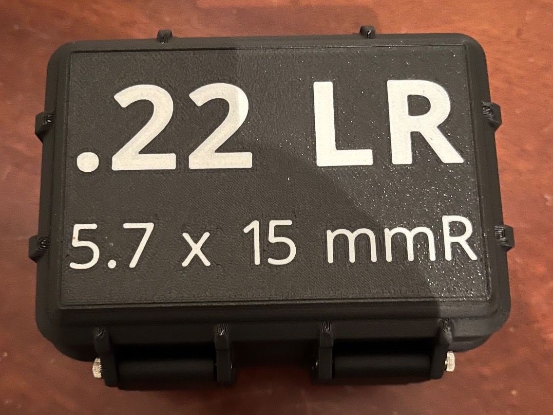 Schweizer Armee Attrezzatura & Pezzi di ricambio: Boîte pour munition .22 LR – Usato da Thônex venduto da Asi0