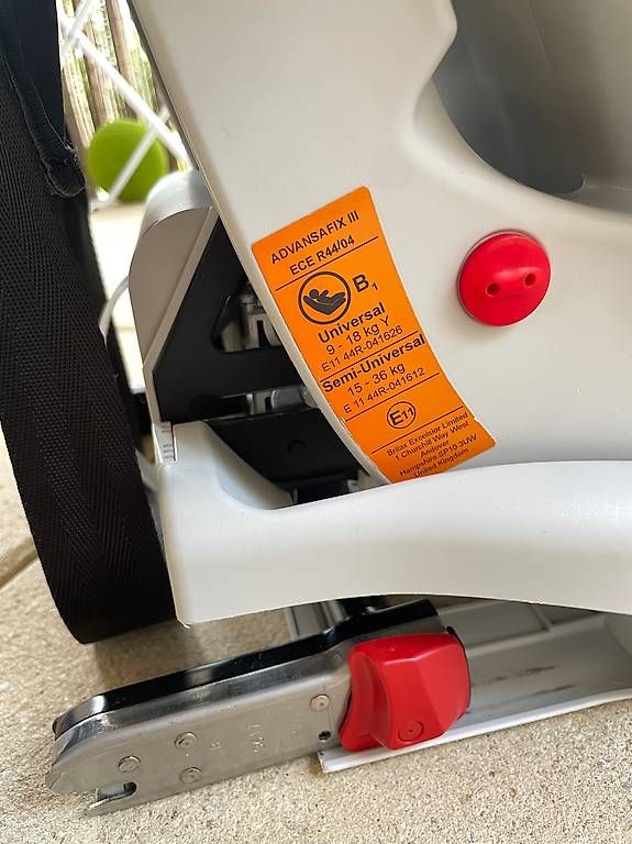Britax Römer Seggiolini per auto: Siège auto Römer Britax – Usato da Le Mont-sur-Lausanne venduto da cmo_c2vz 4