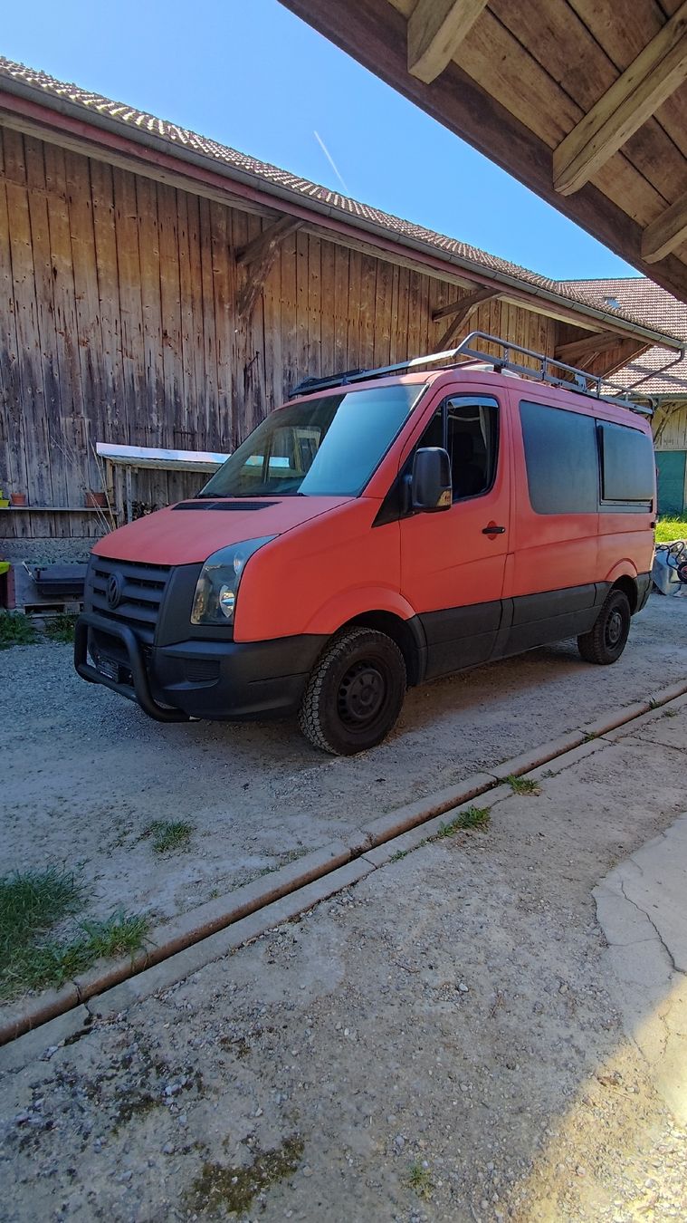 VW Camping Fahrzeuge: VW Crafter Campervan – Gebraucht aus Saland von Ph.Kaeser