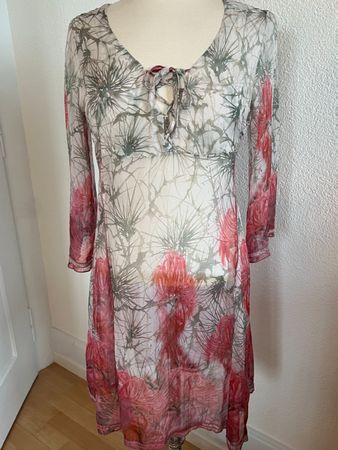 transparentes NILE Seidenkleid in Gr. S