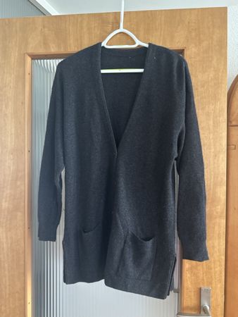Warmer Cardigan aus Kaschmir/Viskose - Perfekt für Herbst!