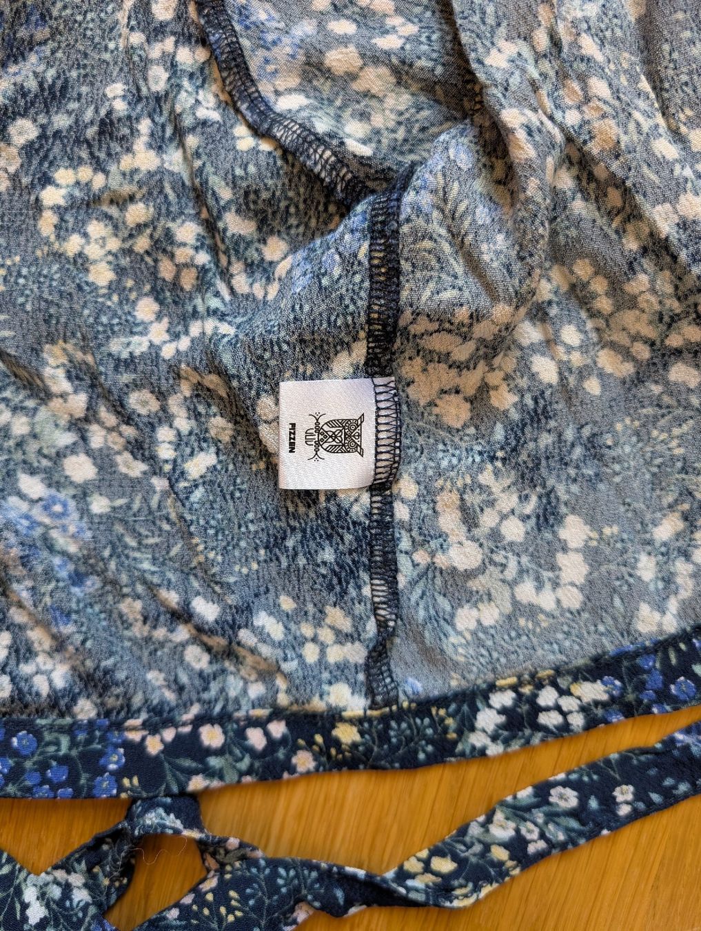 Tops: Crop Wickeltop – Neu (gemäss Beschreibung) aus Basel von CorinaPlus 2