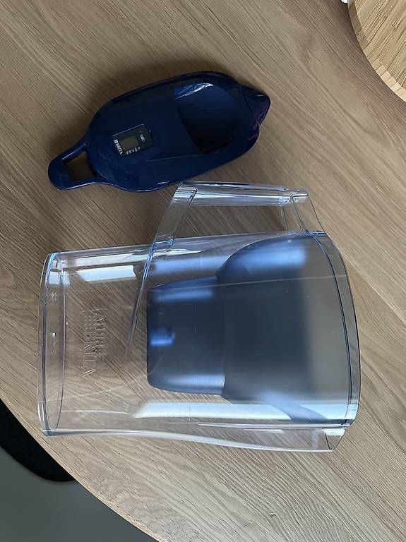Brita Caraffe: BRITA Wasserfilter-Kanne – Usato da Wallisellen venduto da Ceno_ZH 1