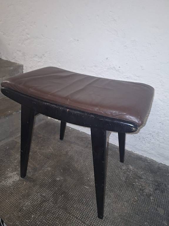 Stühle: Alter klavierstuhl – Gebraucht aus Basel von Petergunn 2