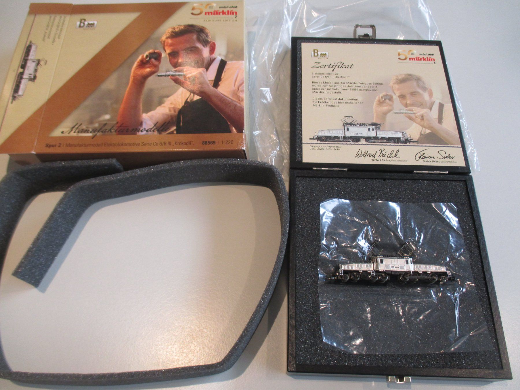 StarRecordsGmbH: Märklin 88569 SBB-Lok Krokodil / PLATIN (Neu und ...