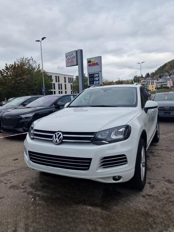 VW TOUAREG 3.0LT TDI AB GROSSE SERVICE UND MFK