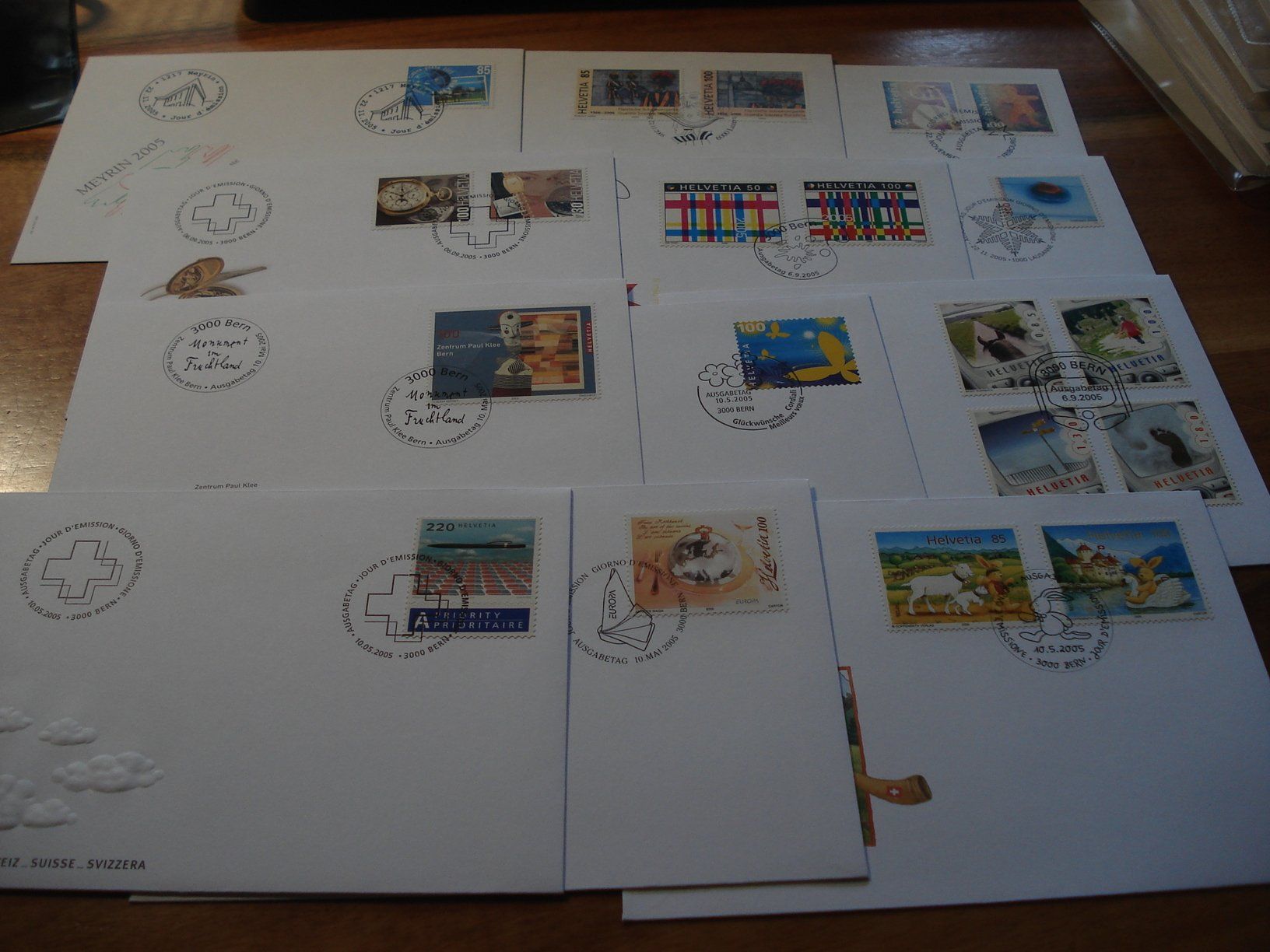 Tutti i francobolli: Schweiz 2005, Set FDC , 12  Belege – Usato da Niederwil AG venduto da morostahu 1