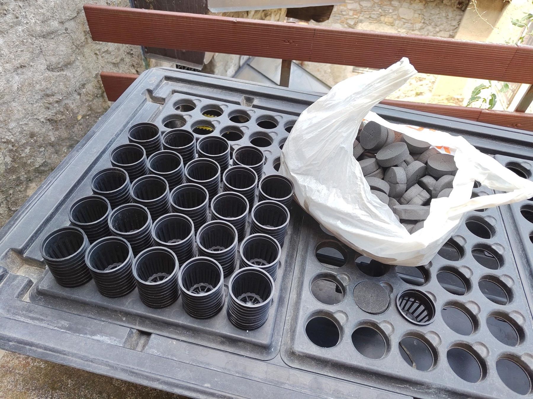 Growbox Altro: Propagation & Hydroponic Cuttings Kit – Usato da Capolago venduto da Bomberz 3