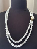 Collier deux rangs perles de verre facettées fermoir doré