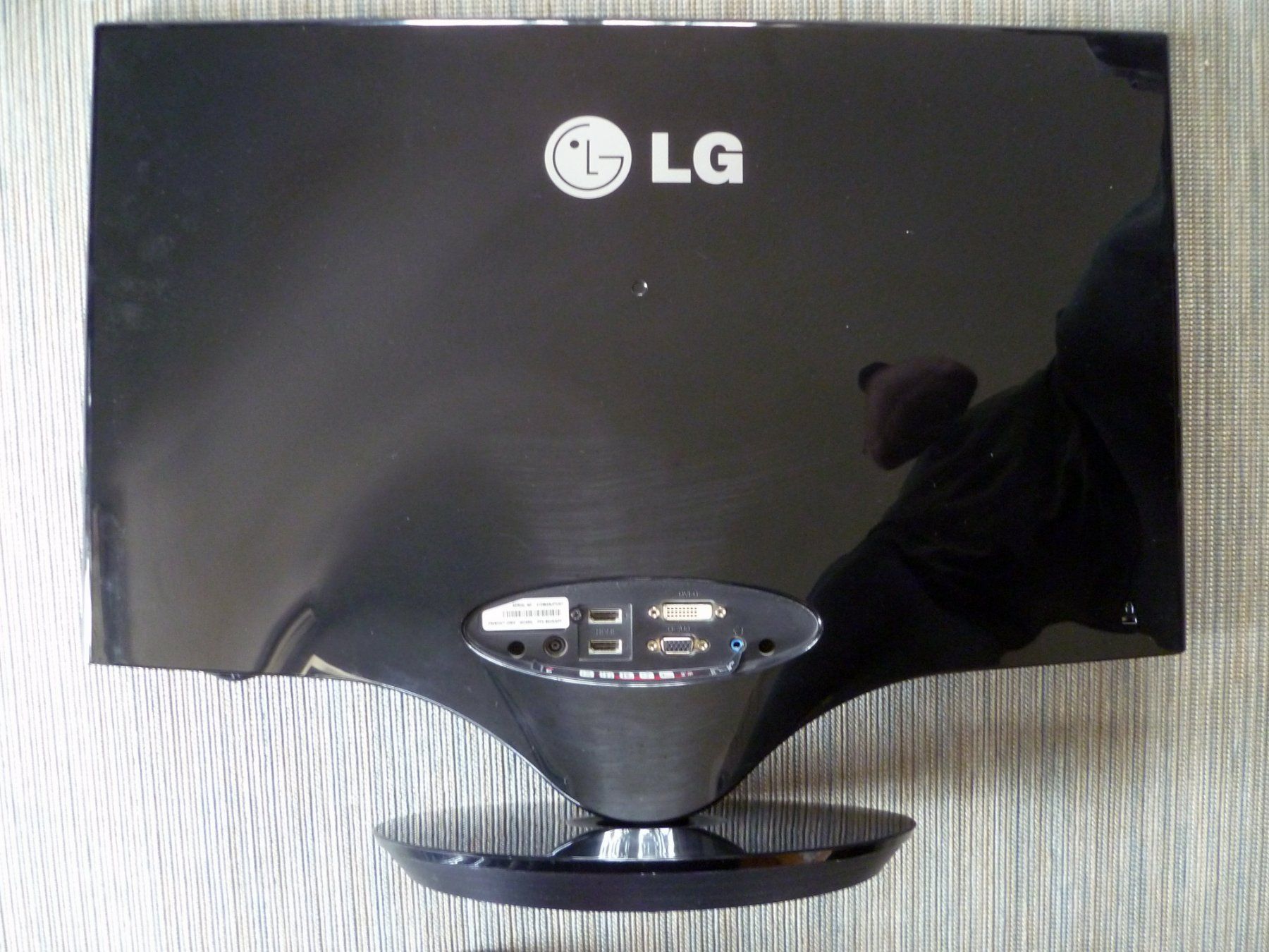 LG Monitore: LED Bildschirm LG W2486L 24" – Gebraucht aus Aarau von Rdodger 1