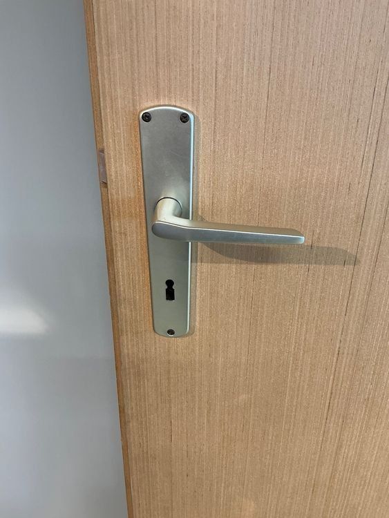 Porte: Holztüre – Usato da Zug venduto da Bauteile-Zug 4