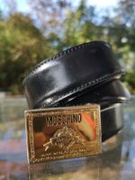 Moschino Vintage Ledergürtel Schwarz Gold Logo Redwall