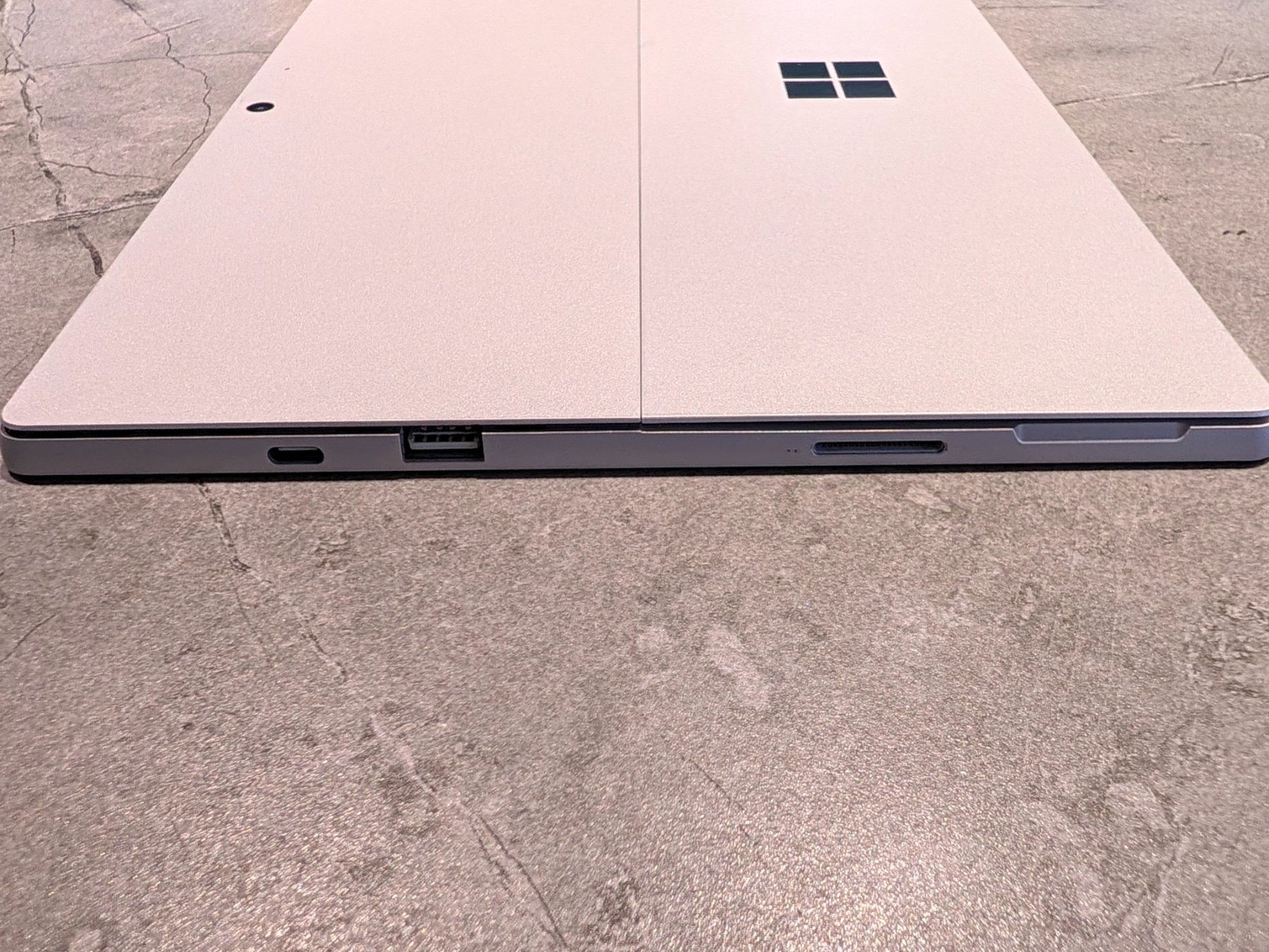 Microsoft Notebook: Microsoft Surface Pro 7 - 128GB Disk - 8GB RAM – Usato da Reichenburg venduto da mabach04 5