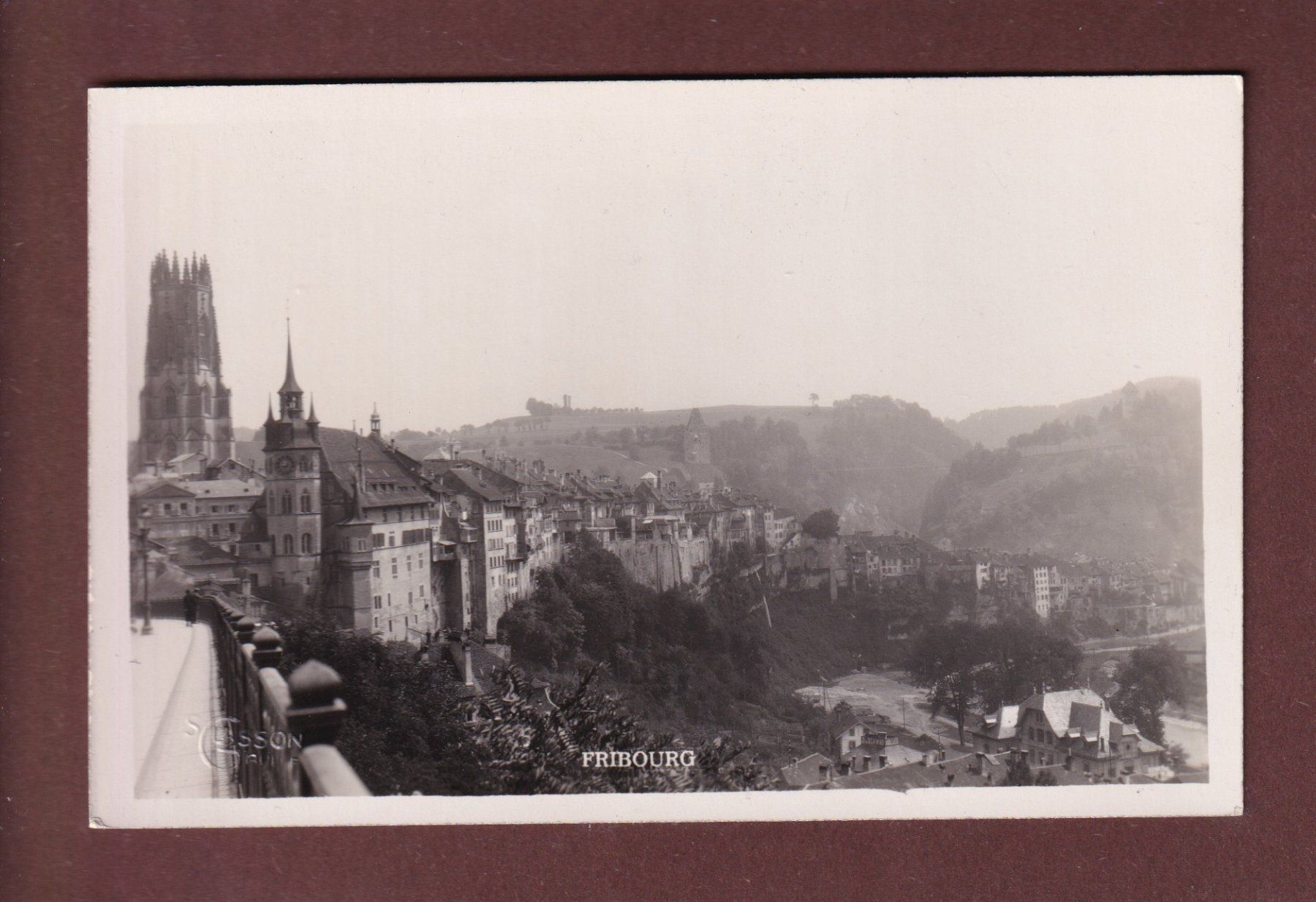 Cartoline postali: FRIBOURG - Vue partielle – Usato da Pully venduto da nicecards-shop