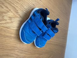 Adidas Turnschuhe blau, Grösse 21