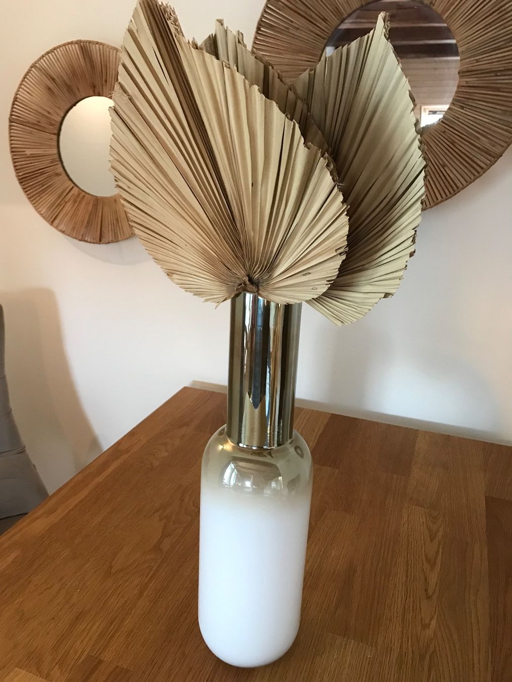 Vasen & Gefässe: Schöne hohe Designer Vase mit Palmblättern – Gebraucht aus St. Margarethen TG von kel_h66s 1