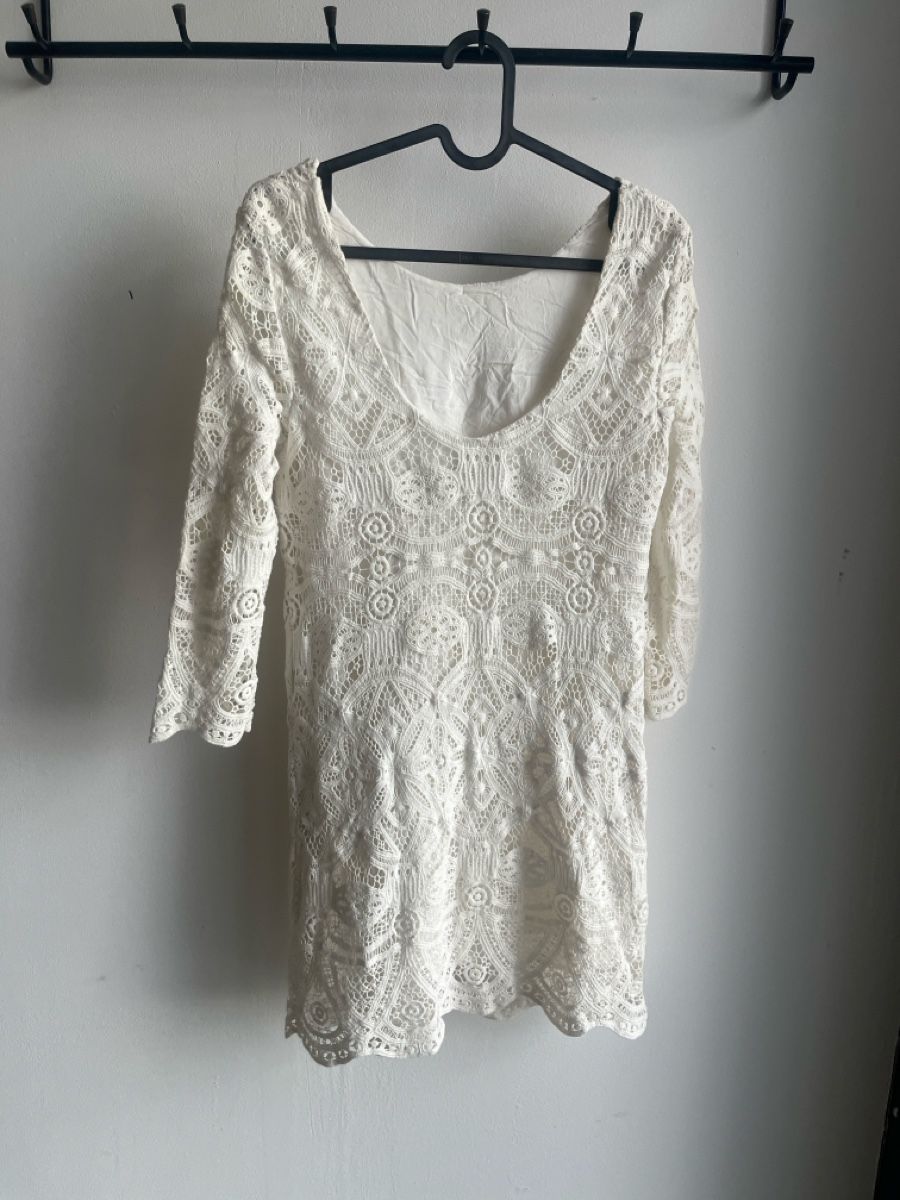 Sezane Kleider: Sézane Kleid weiss Spitze Grösse 34 – Gebraucht aus Zürich von Atelier8009 1