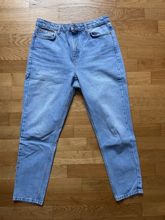 TOPSHOP MOM JEANS HELLBLAU W30/L30