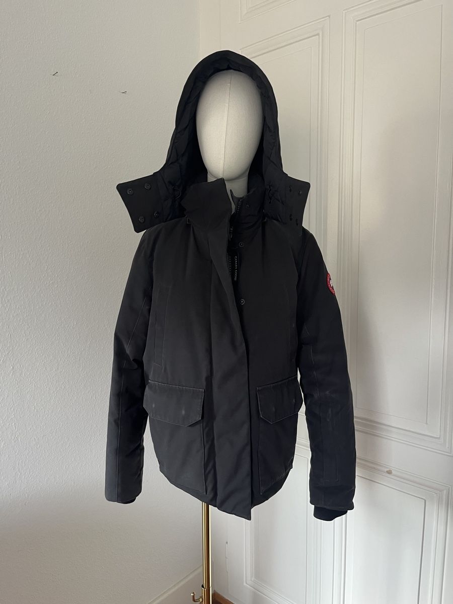Canada Goose Giacche: Canada Goose Jacket - Black - Size M - Great Winter Coat! – Usato da Mies venduto da nic_yk5d