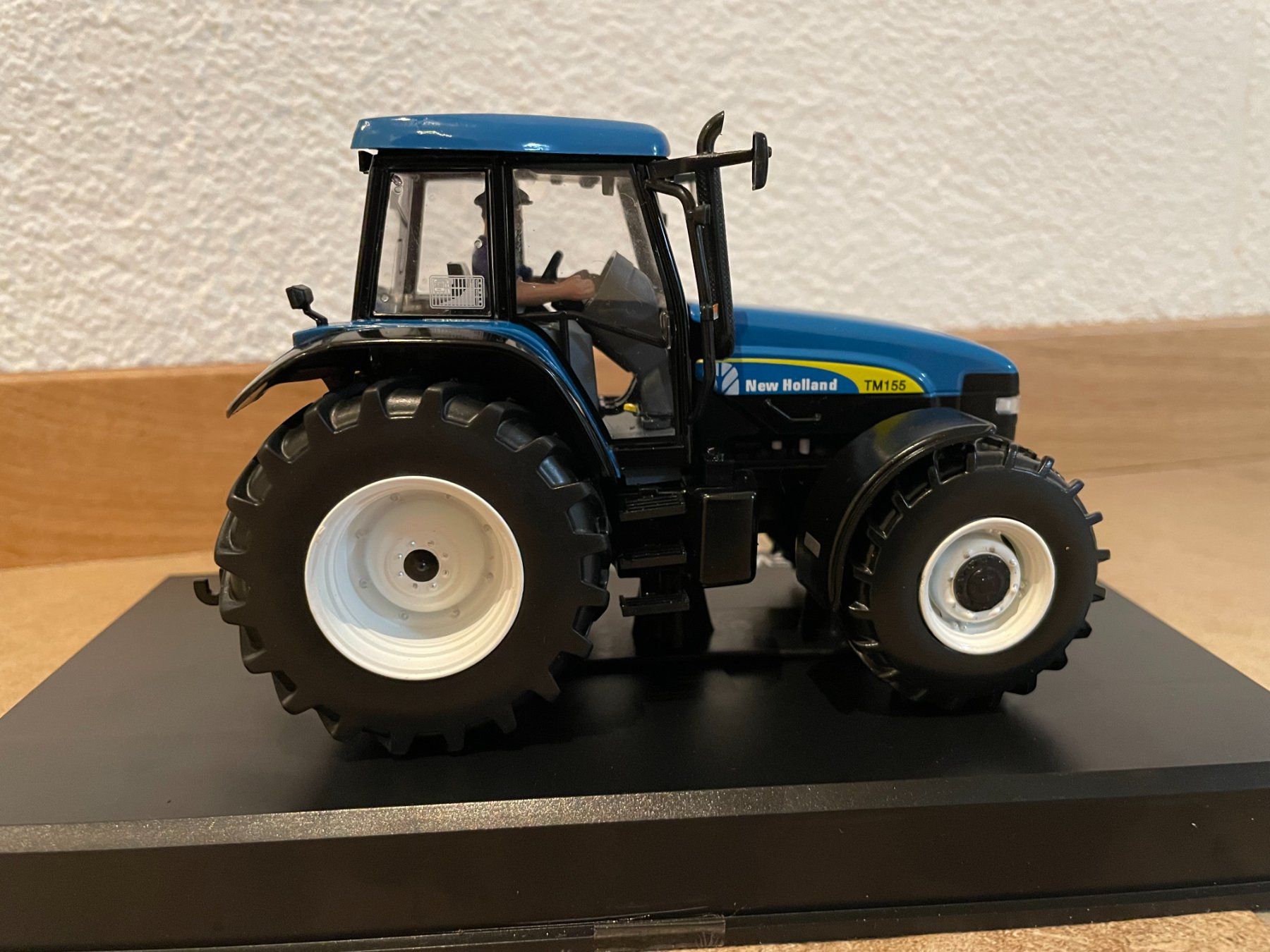 New Holland Trattori: New Holland TM 155 – Nuovo e nell'imballaggio originale da Kreuzlingen venduto da Stefan1150 2