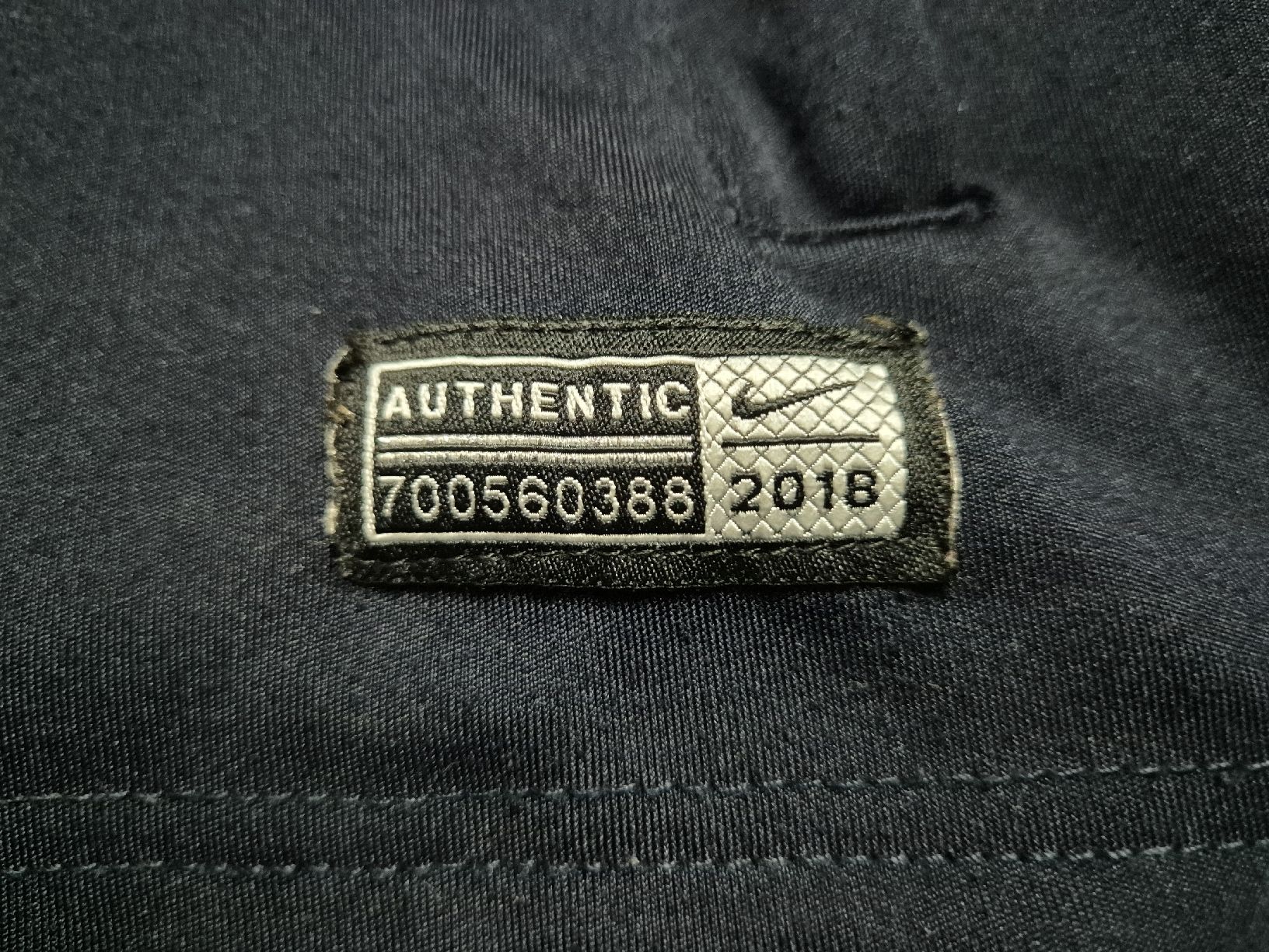 Nike Jacken: Nike 2018 PSG Paris Trainingsjacke Gr. M – Gebraucht aus St. Gallen von CaliSunshine 2