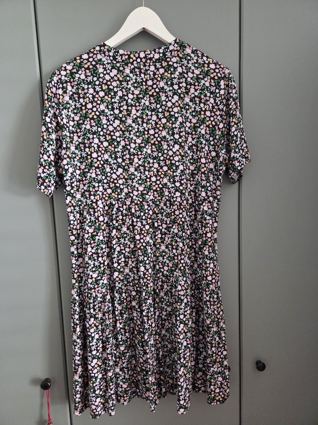 Kleider: Luftiges Sommerkleid GrL – Gebraucht aus Wettingen von Arpad04 1