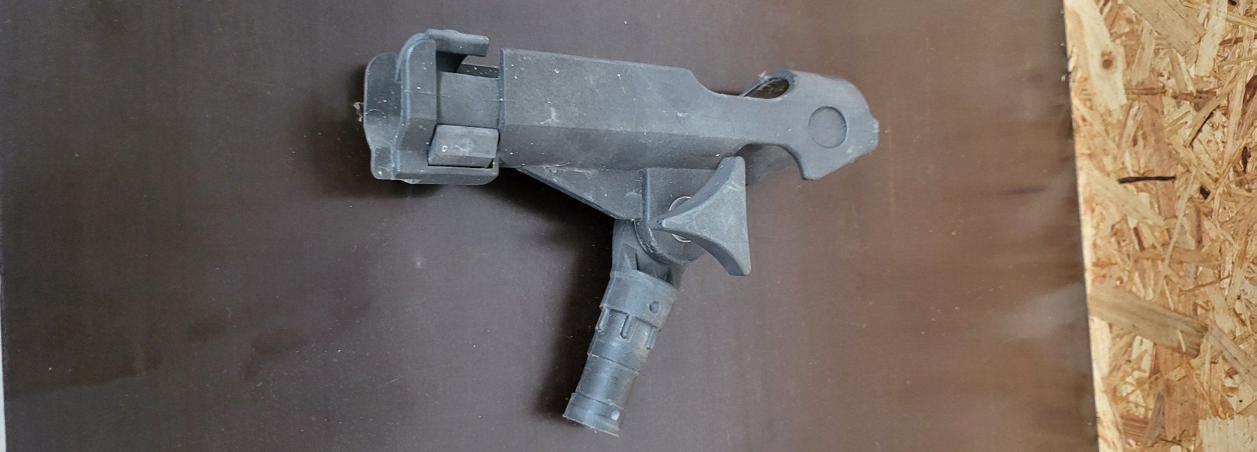 Accessori: Angelrutenhalter – Usato da Hallwil venduto da Dracco 4