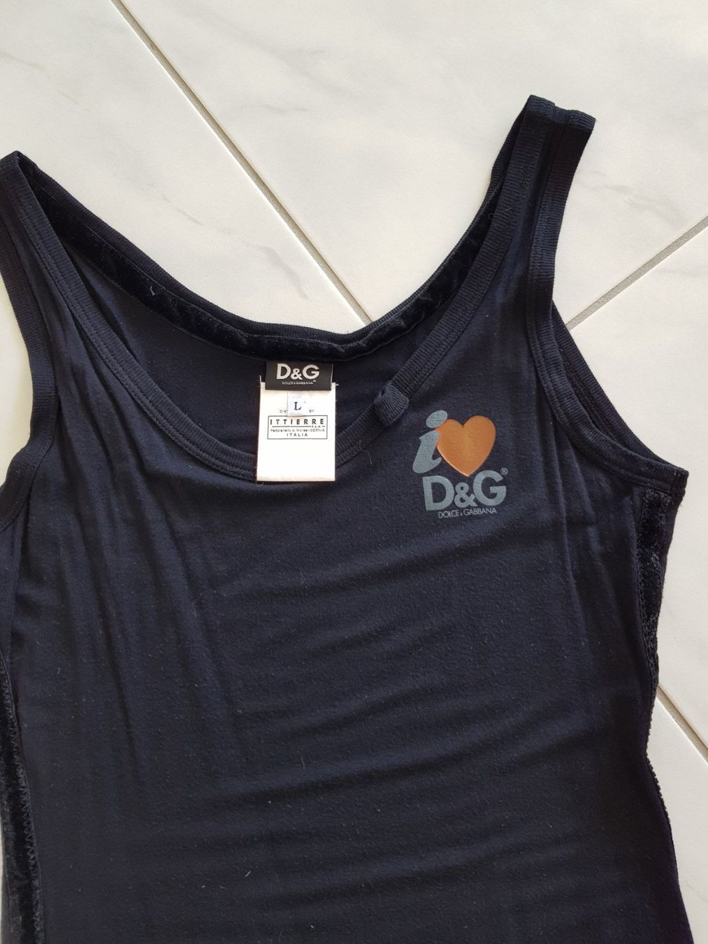 Dolce & Gabbana T-shirt: Original Dolce & Gabbana  Shirt – Usato da Stansstad venduto da leoni66 1