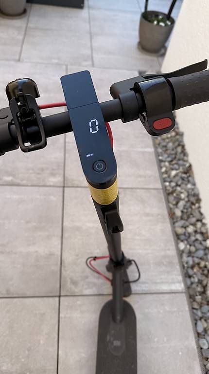 Elektromobile: Xiaomi Mi Elektroroller Pro2 Serie – Gebraucht aus Lätti von plattepaco 1