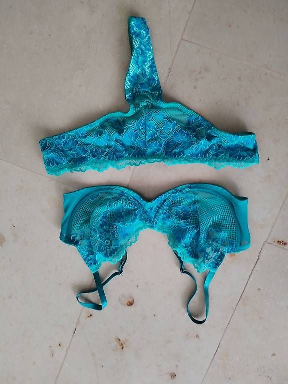 Altra biancheria intima: BH sets neu – Usato da Sursee venduto da Cynthia7889 4
