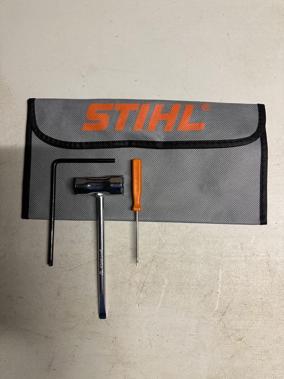 44+ Stihl Werkzeug Set, Ein kombischlüssel mit den 2