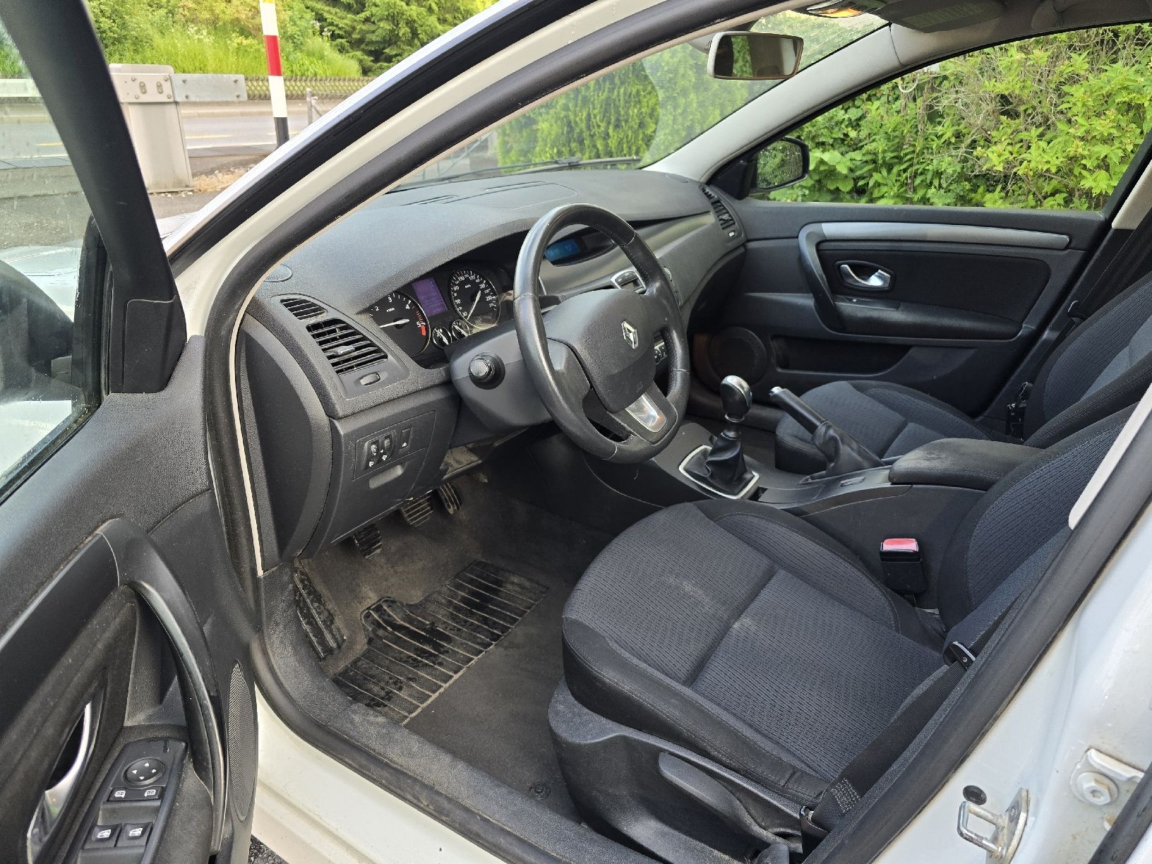 Renault Automobili: renault laguna 2.0 diesel – Usato da Biel/Bienne venduto da meh_ycg5 3