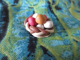 Puppenstube Eierkorb, Frühstück im Puppenhaus, 2.5 x 2 cm