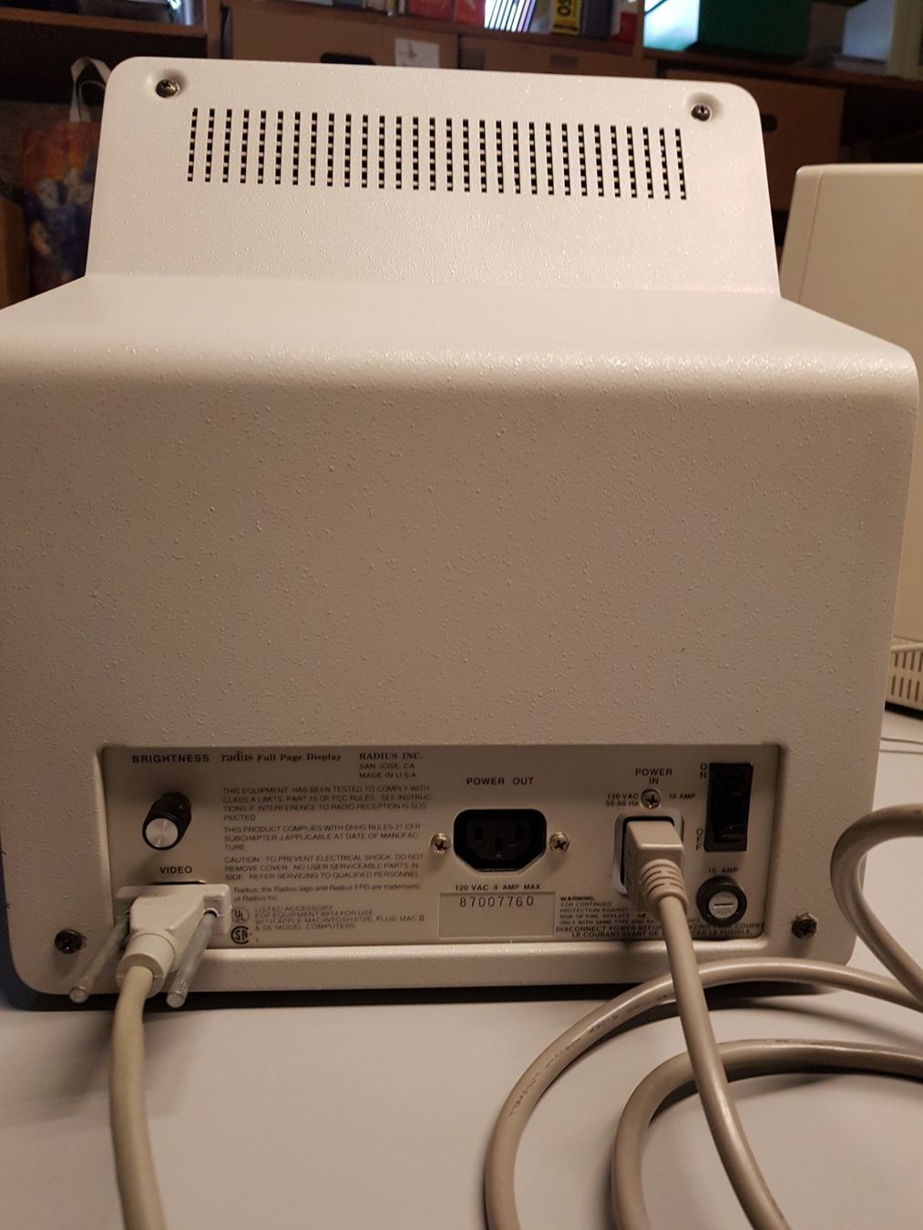 Apple PCs: Macintosh SE, 1987, Model M5011 – Gebraucht aus Richterswil von  2