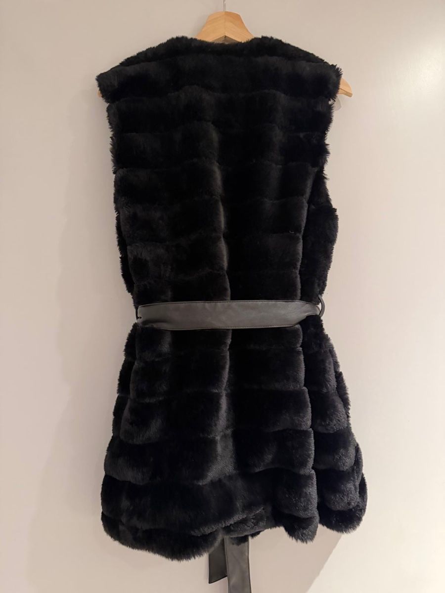 Gilets & Westen: Kunstfellweste, Neu – Neu und originalverpackt aus Tennwil von Zaylaaa 2