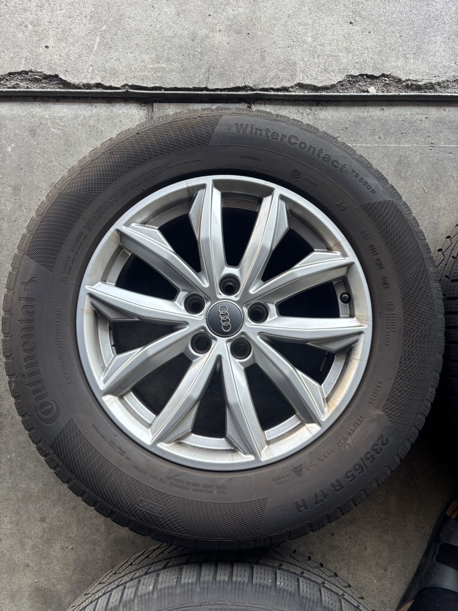 Audi Jantes: Audi komplett Winterräder – D'occasion à Baar par di__h2y9 3