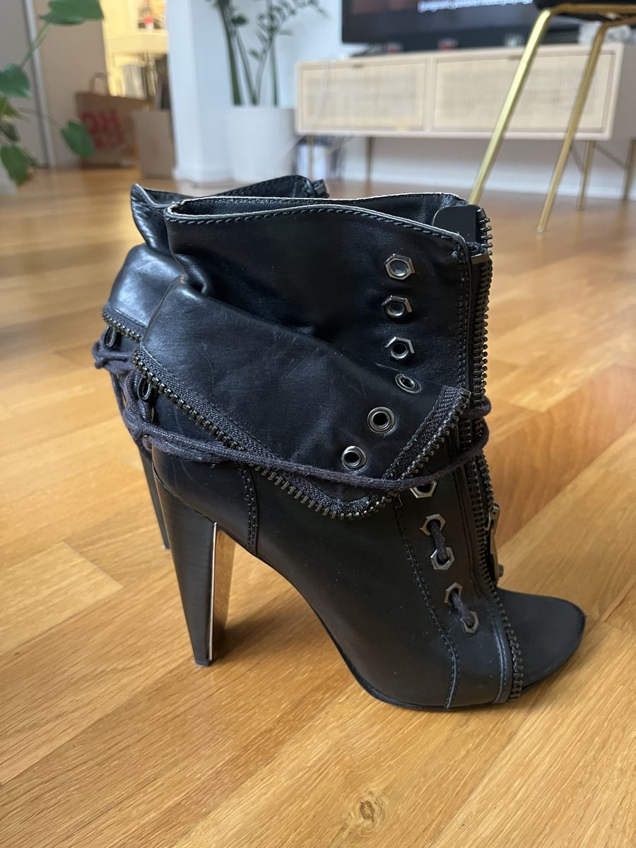 Alexander Wang Scarpe da donna: Alexander Wang - Stiefelleten – Usato da Zürich venduto da jul_855n 1