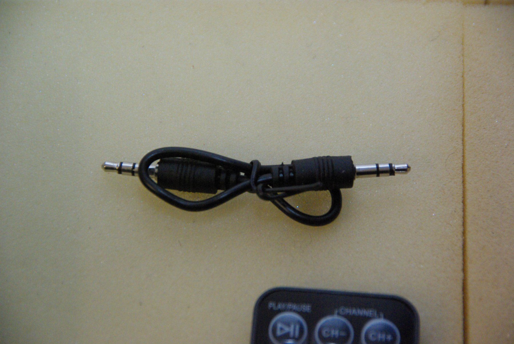 Radio: Auto Bluetooth FM Transmitter – Nuovo (secondo la descrizione) da Herisau venduto da Cevianer1844 3