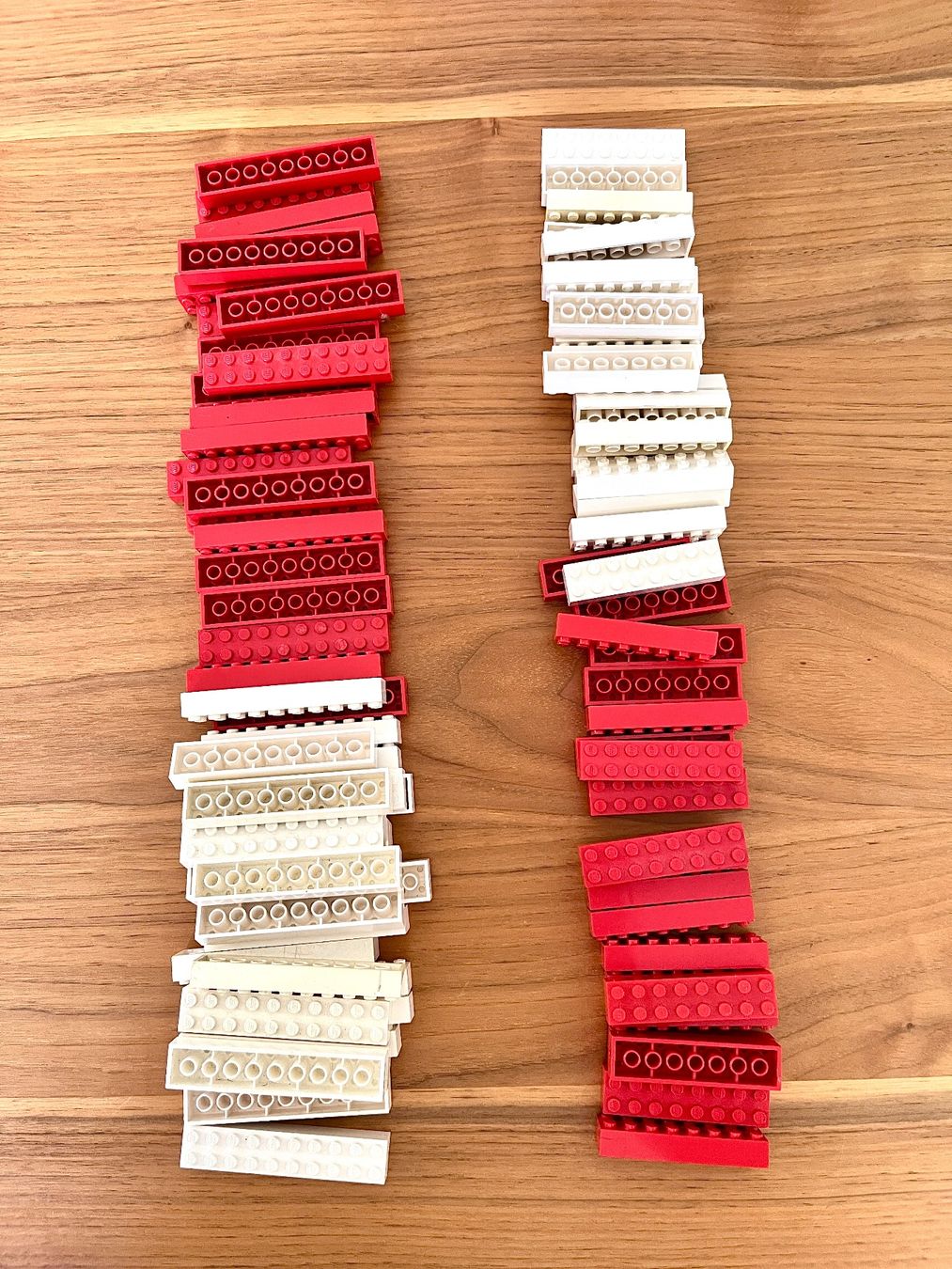 Lego Giocattoli: Lego lange Form weiß rot – Usato da Mont sur Rolle venduto da uttin 1