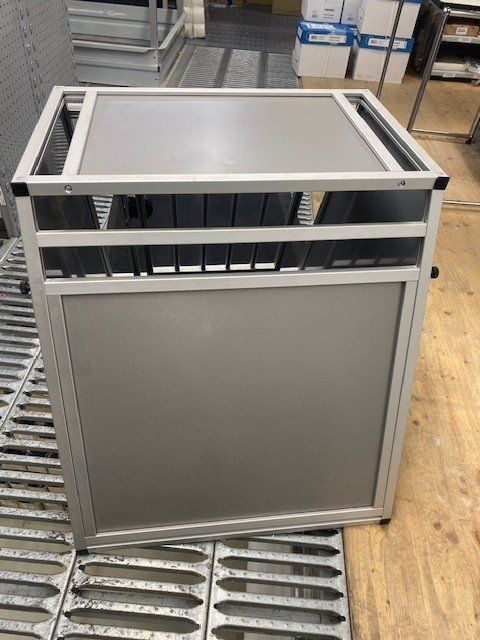 Gabbie, trasporto & Sicurezza: Hundebox Midi TB 50 M – Nuovo (secondo la descrizione) da Au ZH venduto da ausee01 5